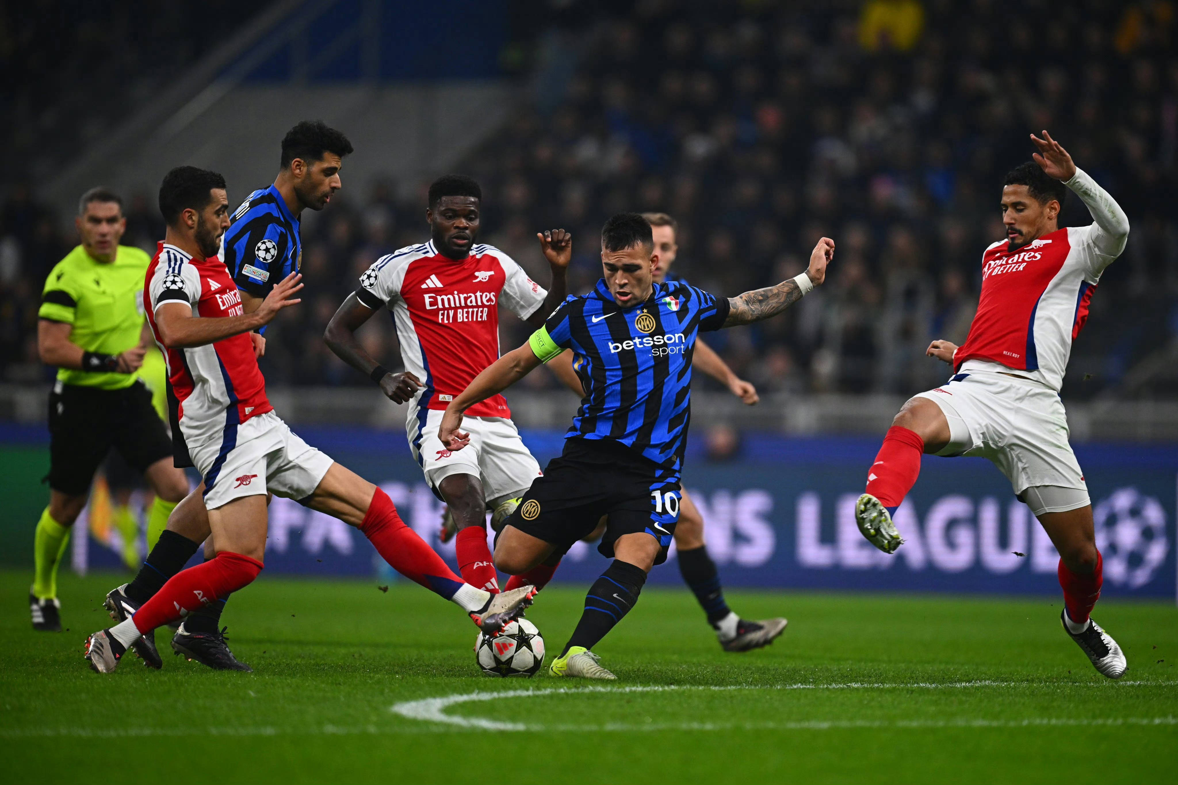 包含里程碑夜多特蒙德队长鼓劲圣安东尼奥马刺迎来里程碑备战意甲，阿森纳主帅复盘备战国王杯都惊呆了的词条爱游戏官网