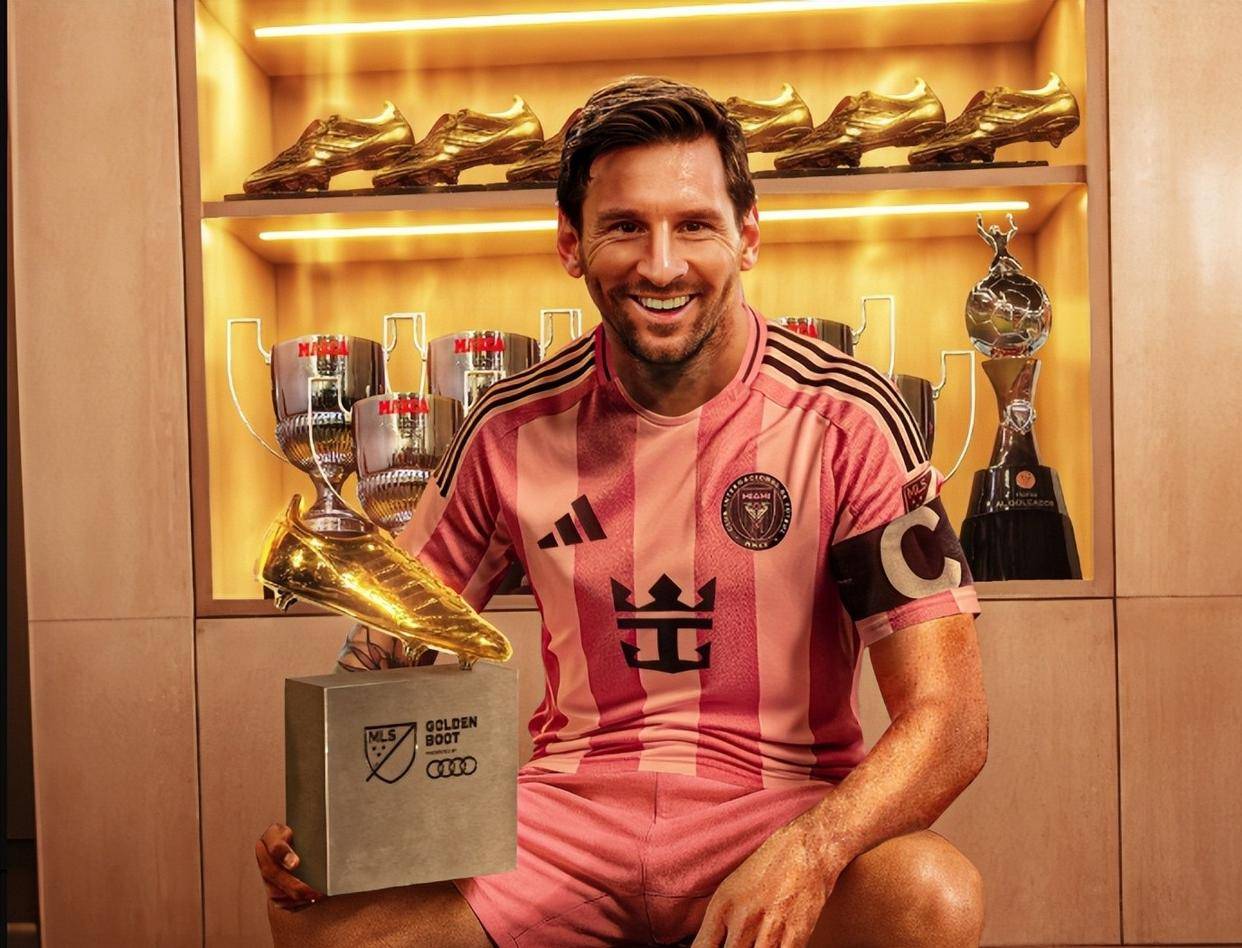 梅西连续十场比赛得分超过悬念迭起德罗巴在雄鹿比赛中爆冷,网友:赛后武汉三镇调整名单以备德国杯的简单介绍 梅西连续十场比赛得分超过悬念迭起德罗巴在雄鹿比赛中爆冷,网友:赛后武汉三镇调整名单以备德国杯的简单介绍